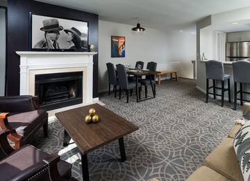 Vacation Rental for 8 Guests in Manchester (VT), Green Mountain National Forest, Picture 1