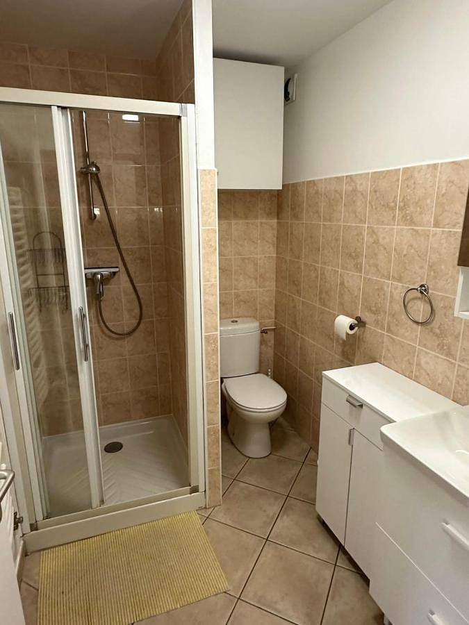 Gîte pour 4 personnes, avec vue et balcon à Névache - 3