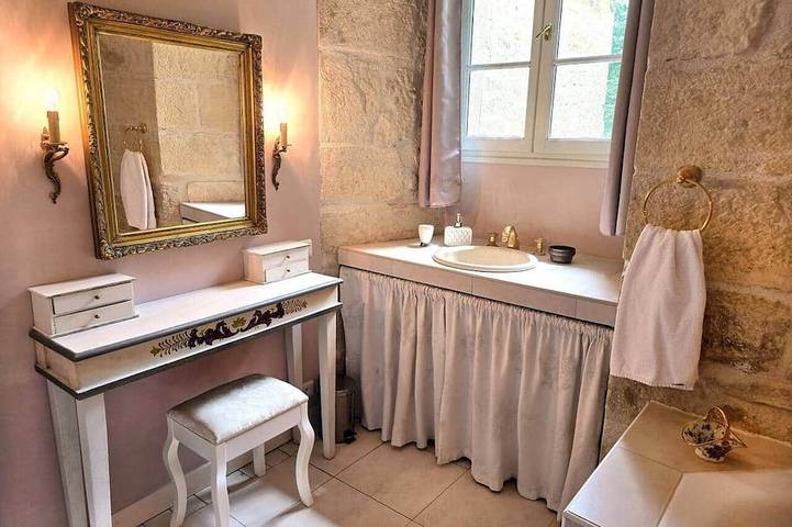 Chambre d’hôte pour 3 personnes à Terrasson-Lavilledieu - 2