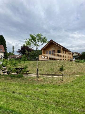 Maison de campagne pour 4 personnes, avec terrasse ainsi que vue et vue sur le lac à Champagney
