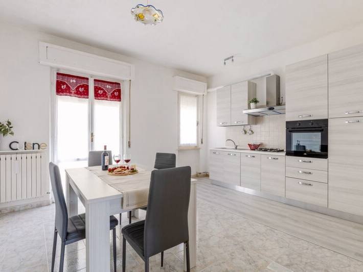 Agriturismo per 5 persone, con Balcone e Terrazza a Loreto