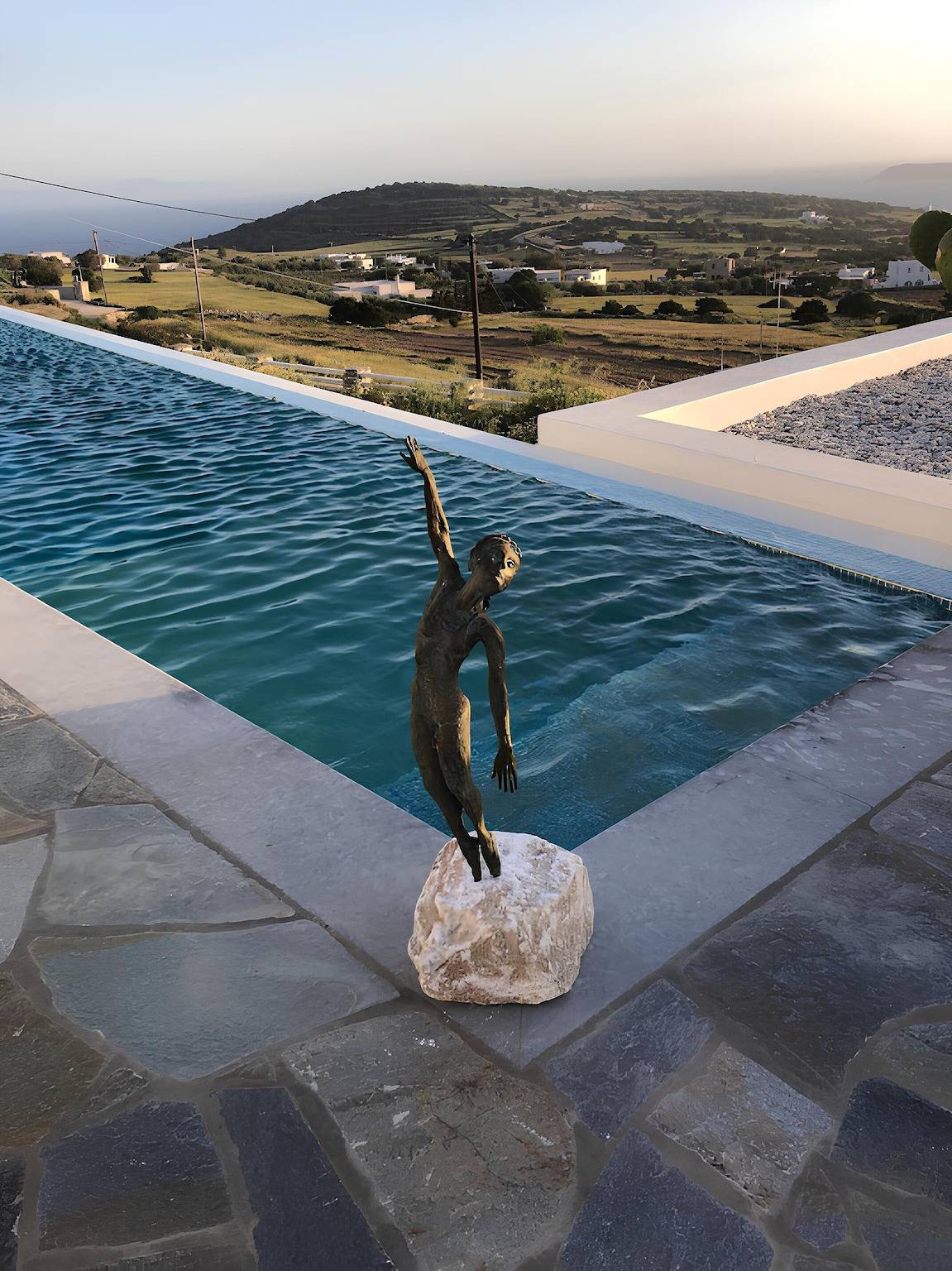 Villa Galazio: sunsets over the Aegean and authentic tranquility in Paros in Agkairia, Paros