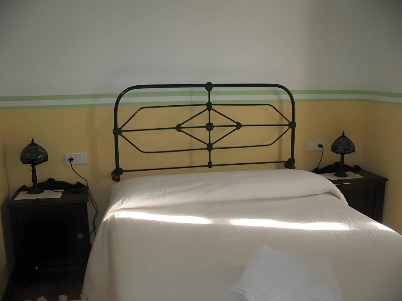 Quarto 'Hórreo' com Vista Montanha, Terraço Partilhado e Wi-Fi in Minho, Costa de Galicia