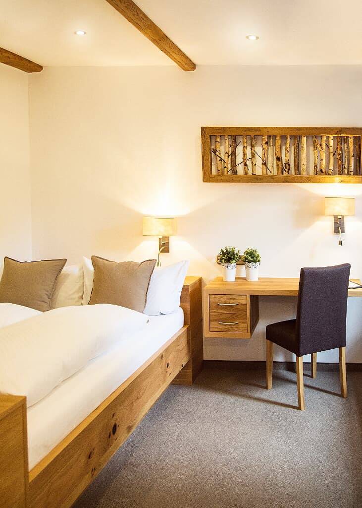Gasthof-Pension Sommer - Doppelzimmer/Zweibettzimmer in Waldsassen, Ostbayern