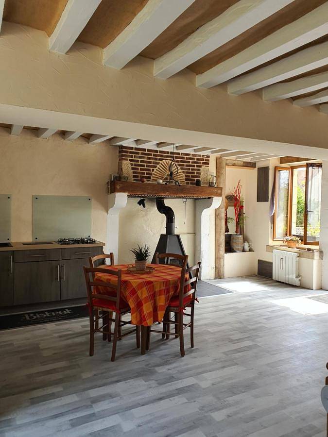 Location de vacances pour 2 personnes, avec jardin et terrasse à Donzy - 3