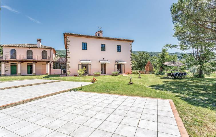 Ferienhaus für 15 Personen, mit Terrasse und Pool, mit Haustier - 1
