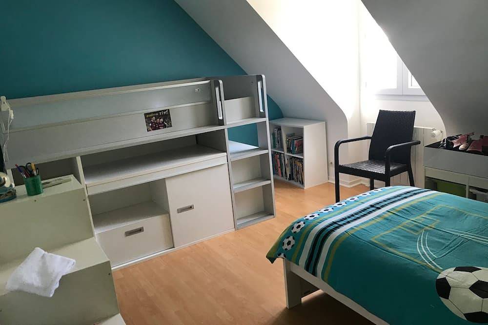 Spacious, well-equipped family villa between vineyards and the châteaux of the Loire Valley in Vernou-sur-Brenne, Tours und Umgebung