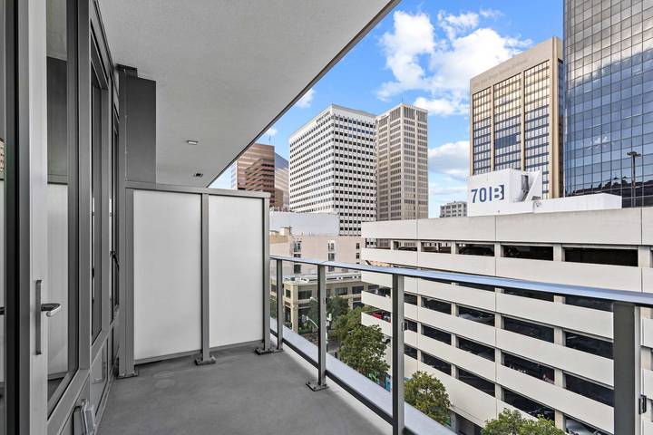 Apartamento entero, New Downtown Luxe King Suite   Sauna   Pool Access in San Diego, San Diego County