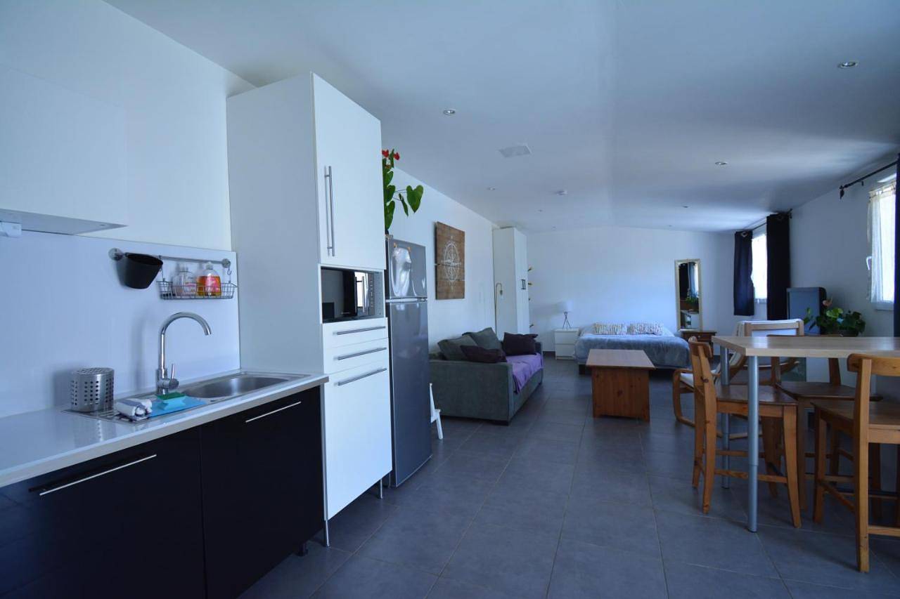 Appartement entier, Grand studio indépendant avec jardin in Goussainville, Val-d'Oise