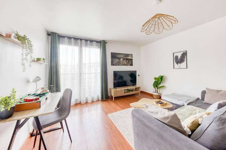 Appartement de vacances pour 4 personnes, avec jardin à Villejuif