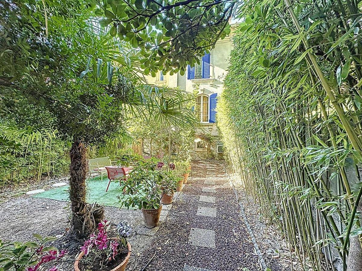 Three-Bedroom Villa in Avignon, Vaucluse