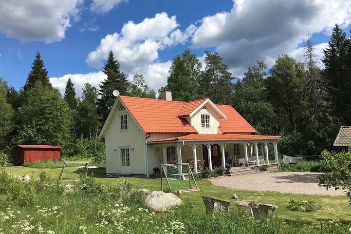 Vacation rental for 7 people, with sauna and yard as well as terrace in Uppsala