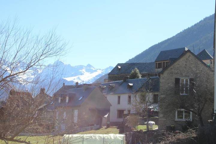 Location de vacances pour 8 personnes, avec jardin et vue, animaux acceptés à Ancizan - 2