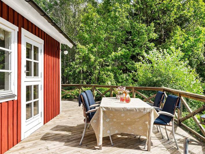 Ferienhaus für 8 Personen, mit Terrasse und Pool in Skane - 2
