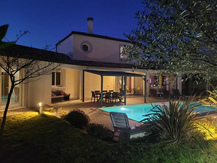 Cottage pour 8 personnes, avec piscine ainsi que jardin et vue à Lasserre-de-Prouille