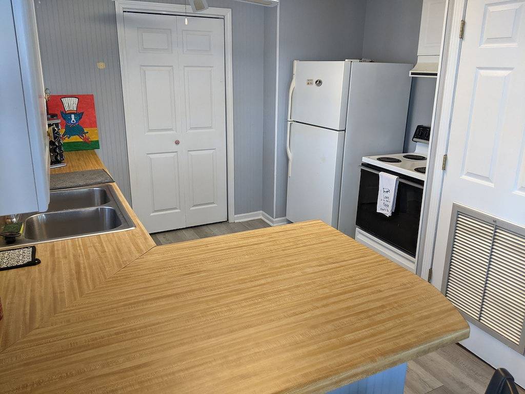 Toledo Bend on Lanana Bay Waterfront Camp Boathouse Dock Subdivision Boat Launch in Zwolle (USA), Toledo Bend Reservoir