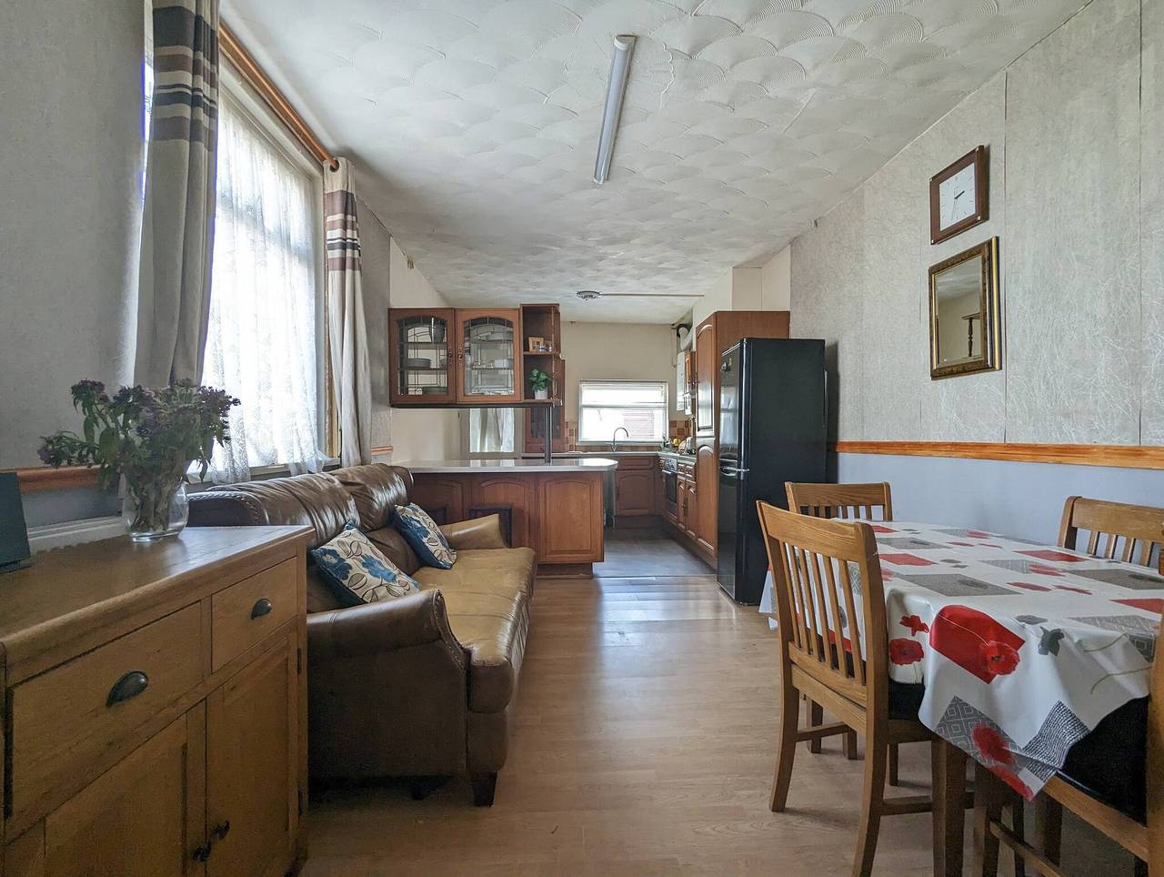 Family-sized comfort - Walk to Lake & City Centre in Cardiff, Cardiff region