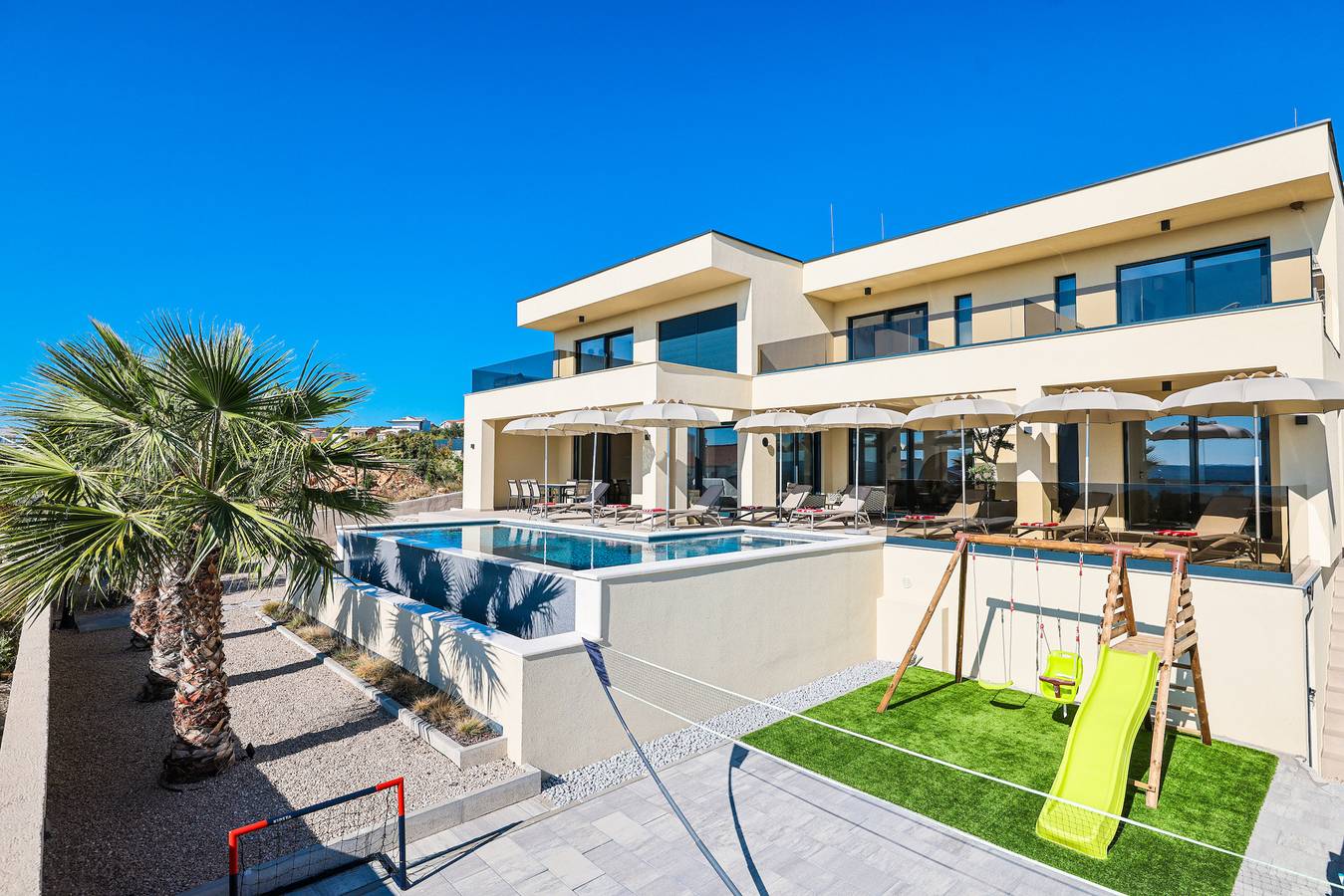 Luxusvilla Nuova mit beheiztem Pool in Maslenica, Zadar
