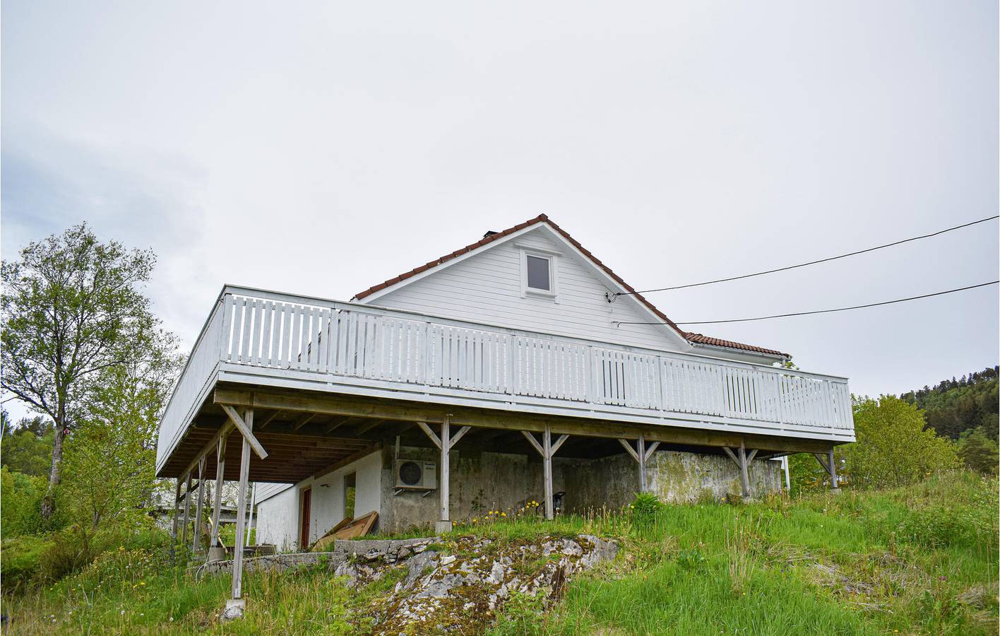 Ferienhaus für 9 Personen mit Terrasse in Lindås
