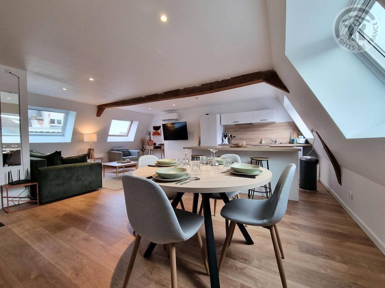 Le duplex in Saint-Amand-les-Eaux, Valenciennes und Umgebung