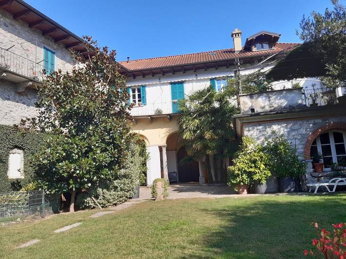 Gîte pour 5 personnes, avec vue et jardin, animaux acceptés à Gravellona Toce - 2