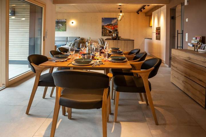 Maison de vacances pour 8 personnes, avec Balcon et Jacuzzi ainsi que Terrasse et Jardin dans Pommerloch