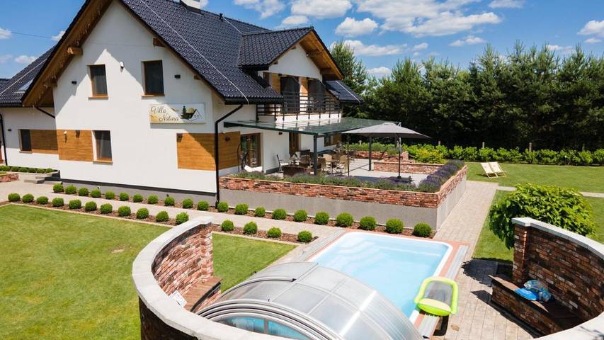 Chambre d’hôte pour 50 personnes, avec jacuzzi ainsi que jardin et piscine en Pologne - 2