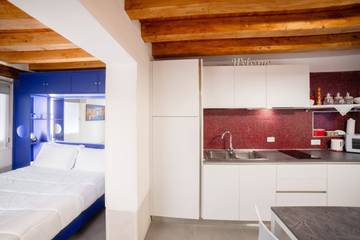 Apartment for 2 People in Venice, Venice Province, Photo 1