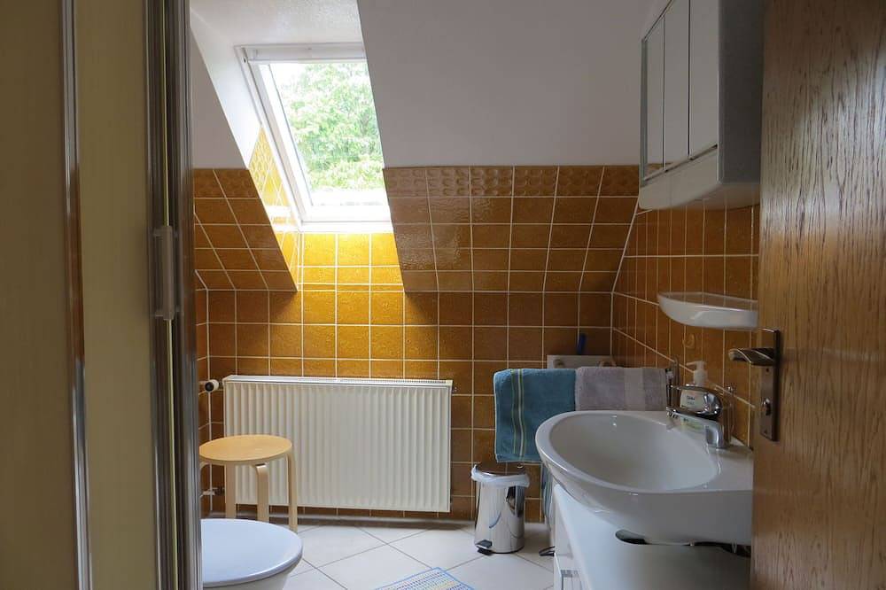 Ganze Wohnung, Fewo für 2 Pers. Buchholz Nordheide. Südl. Hh, nahe  Heidschnuckenweg, 2 Räder in Buchholz in der Nordheide, Nordheide