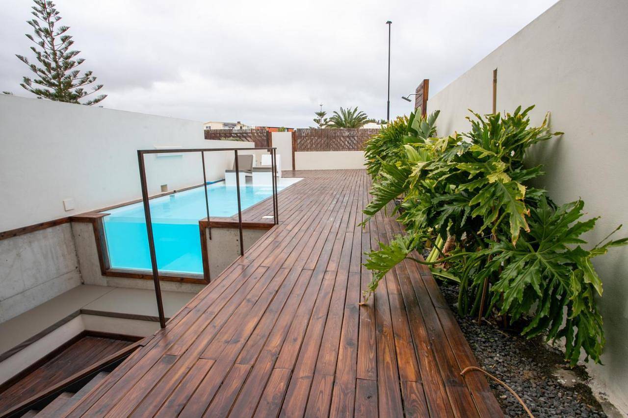 Casa Ouira Chalet con Piscina Privada y vistas in Geafond, La Oliva