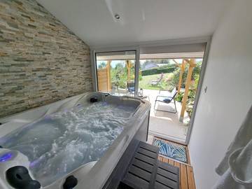 Chambre d’hôte pour 2 personnes, avec jardin et vue dans l' Isère