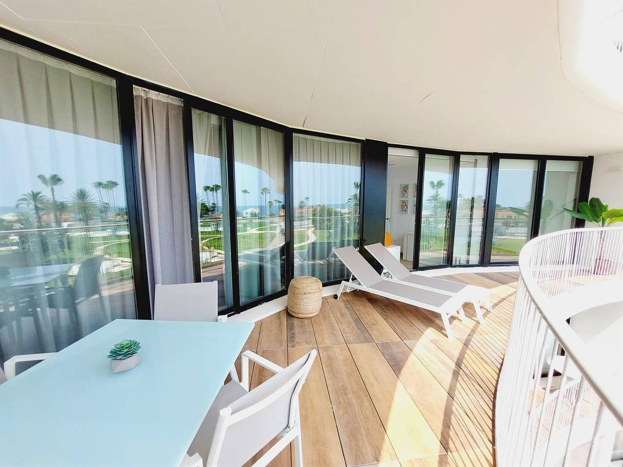 Entire apartment, Anacasa Denia Beach in Dénia, Costa Blanca