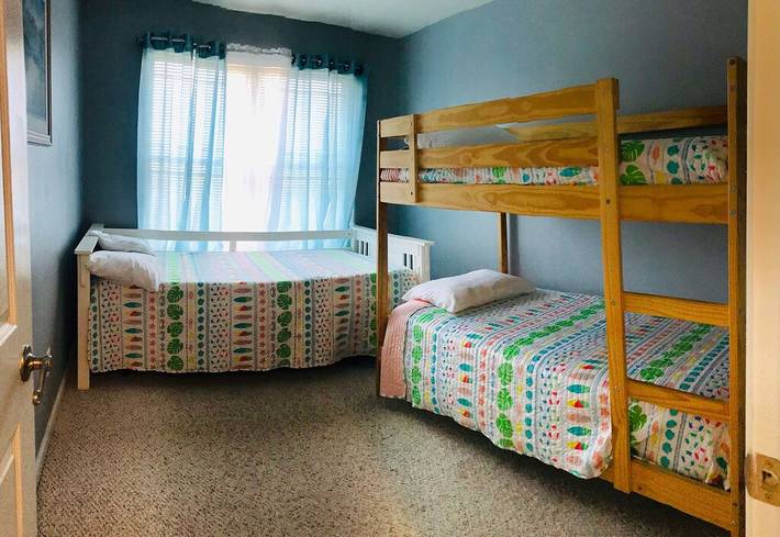 Vacation rental for 10 people, with balcony and pool in Wildwood