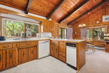 Lake House for 3 Guests in Breezy Point, Minnesota, Picture 4