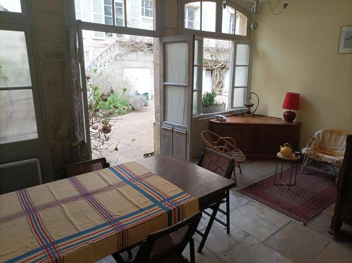 Le Tabellion in Noyers, Arrondissement d'Avallon