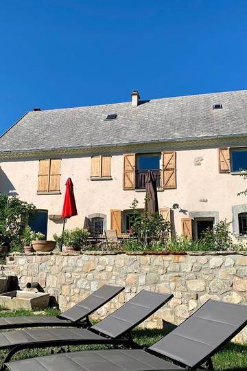Gîte pour 8 personnes, avec vue et jardin à Saint-Julien-en-Champsaur