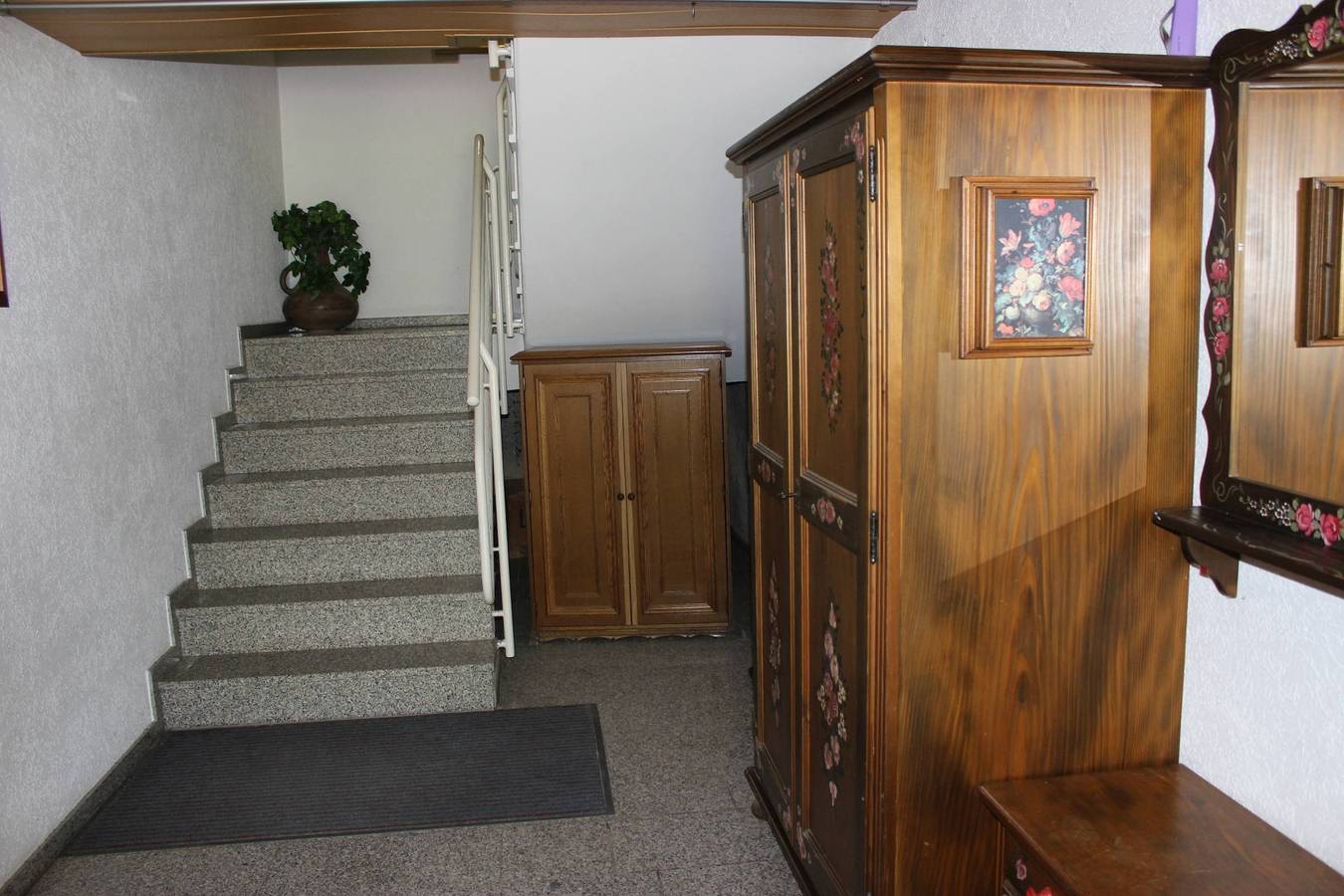 Hotel Garni Silberdistel - Doppelzimmer mit Dusche und Wc in Lauterstein, Albsteig Etappe 6
