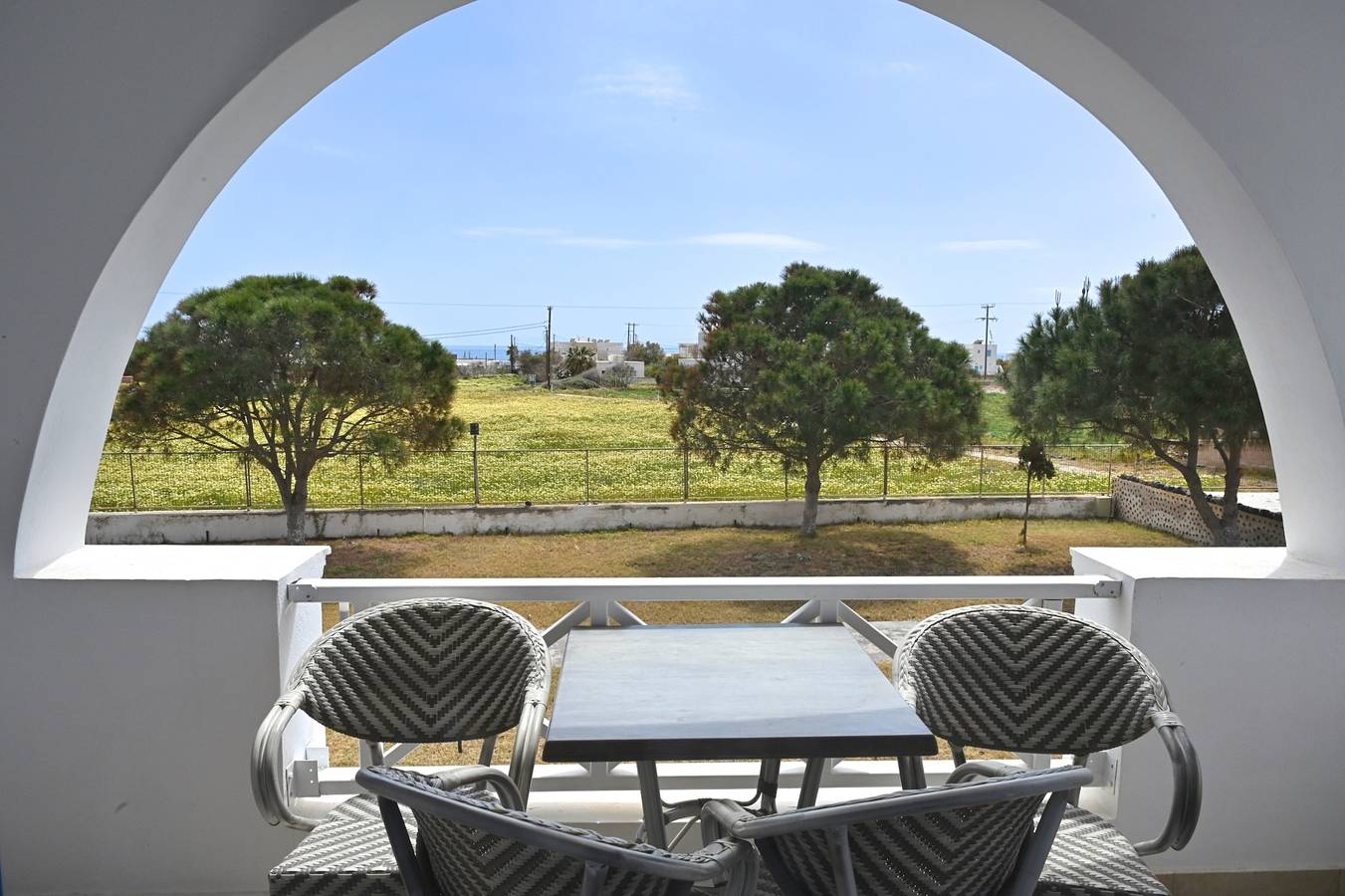 Appartement de vacances entier, 1-Bed Apt at hotel, Near Perivolos black beach in Agios Georgios (Santorin), Santorin