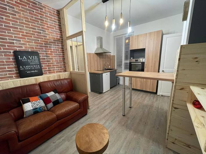 Gîte pour 2 personnes, avec terrasse dans Gare d'Amboise
