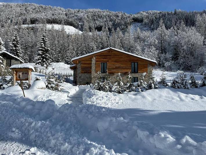Casa vacanza per 4 persone, con Giardino e Piscina nonché Sauna e Panorama a Chiesa in Valmalenco