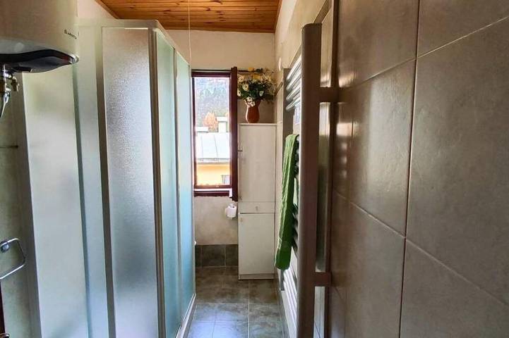 Ganze Wohnung, Rium Dolomiti - Lake View Apartment near Cortina in Pieve di Cadore, Östliche Dolomiten