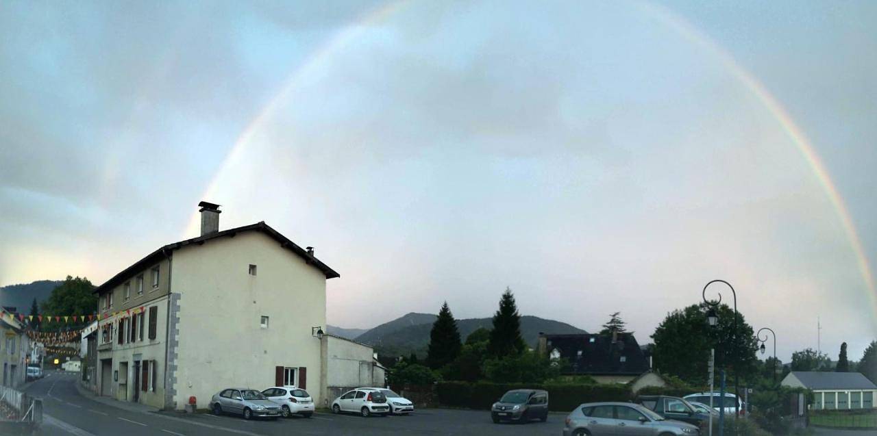 Apartamento entero, Two-Bedroom Apartment in Arette, Béarn