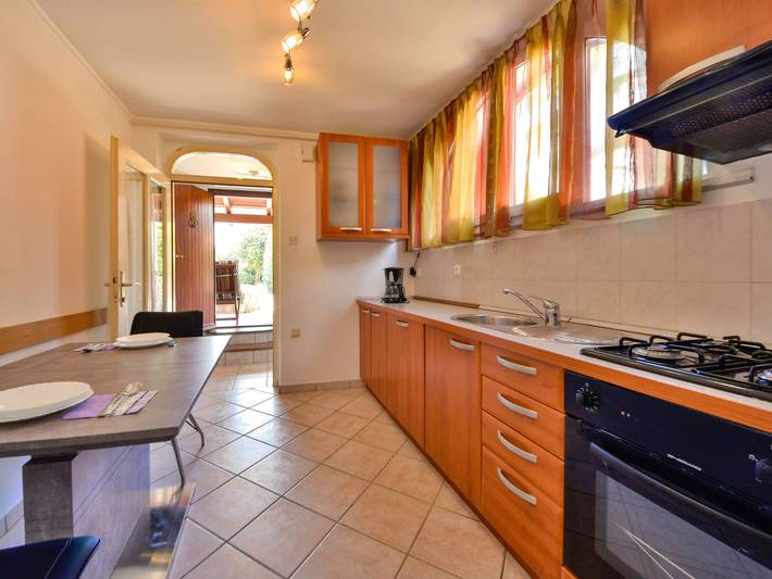 Ferienwohnung für 8 Personen, mit Terrasse und Garten sowie Kinderpool in Opatija Riviera - 4