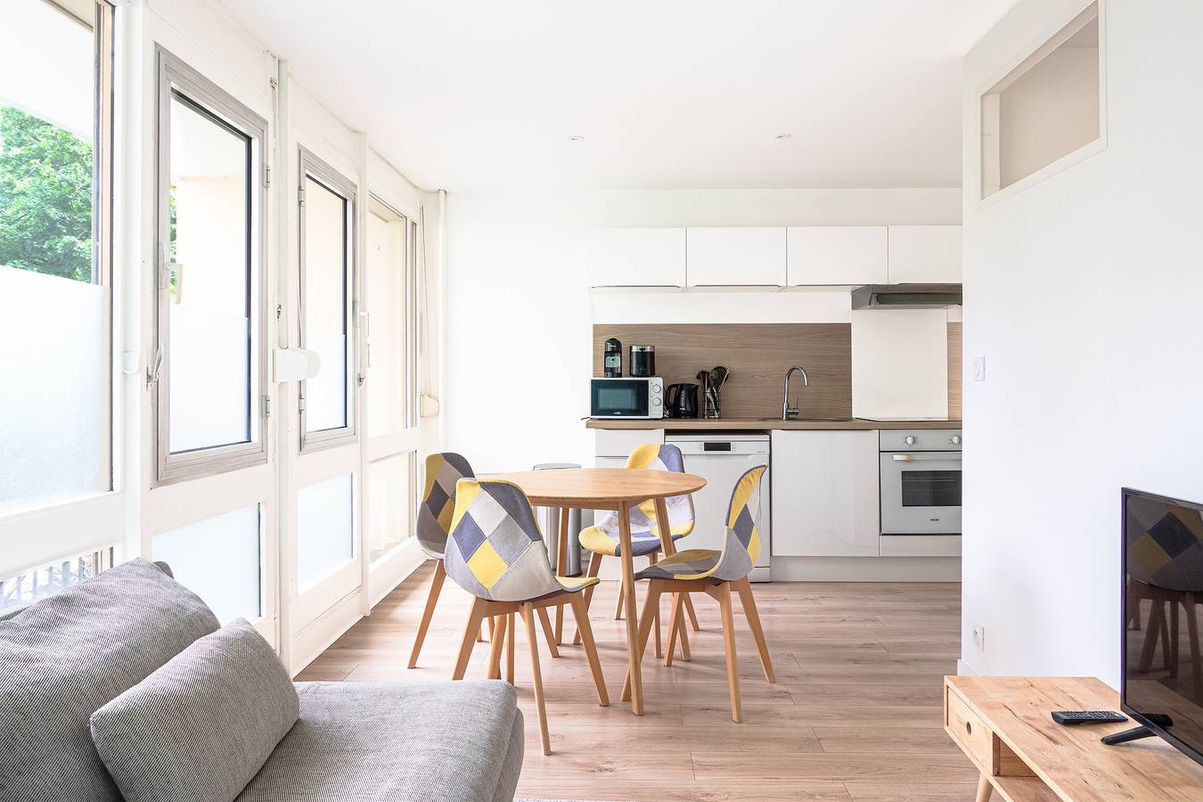 Appartement entier, L’Écrin Vert d’Angers - À 100 m du tramway in Angers, Région d'Angers