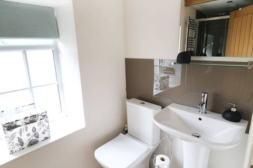 The Hayloft, pet friendly, luxury holiday cottage in Hawes in Hawes, Yorkshire Dales National Park