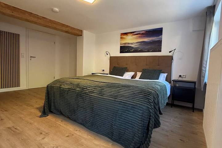 Ganze Wohnung, Große Ferienwohnung im Schwarzwald mit Sauna und Familienzimmer in Wolfach, Wolftal Region