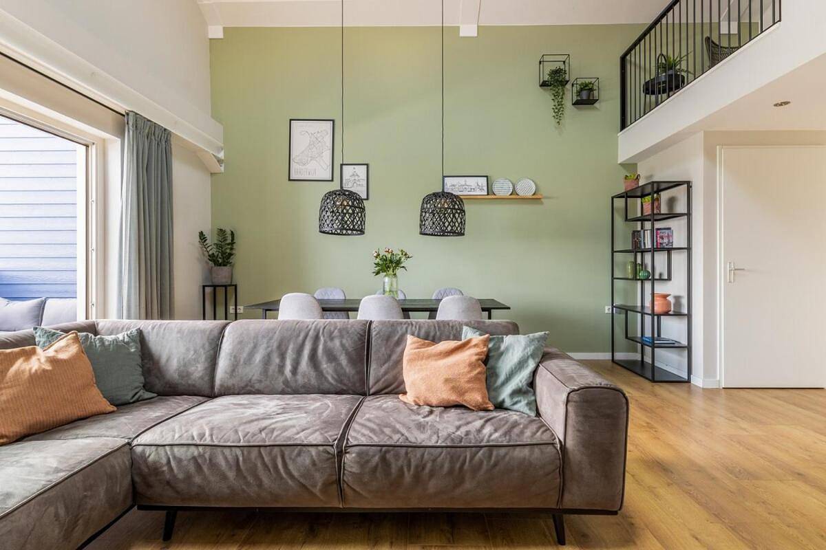 Geheel appartement, Apartment with Lake View in Harderwijk, Veluwe