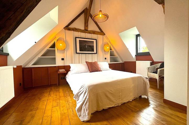 Gîte pour 8 personnes, avec jardin, animaux acceptés à Le Buisson-de-Cadouin - 2