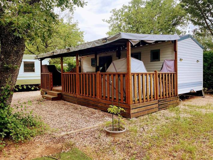 Location de vacances pour 4 personnes, avec piscine et jardin, animaux acceptés à Sainte-Croix-du-Verdon - 2