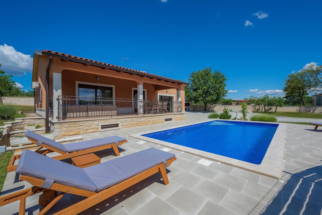 Villa Luna - Pool and Wellness in Tinjan, Istrie centrale